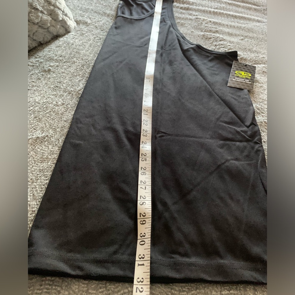 3/$20 Men's Big & Tall one Black and one Gray Tank Tops NWT 2XLT - Picture 2 of 7
